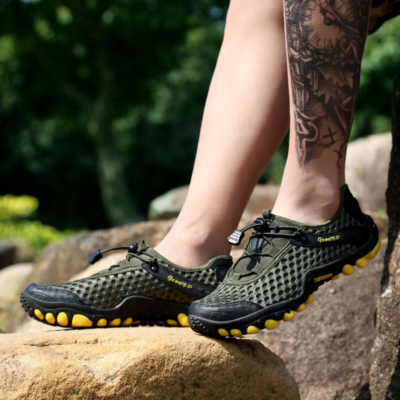 trekking mountain mens sports  - đánh giá và giá Japanese Minimalist Lifestyle Name